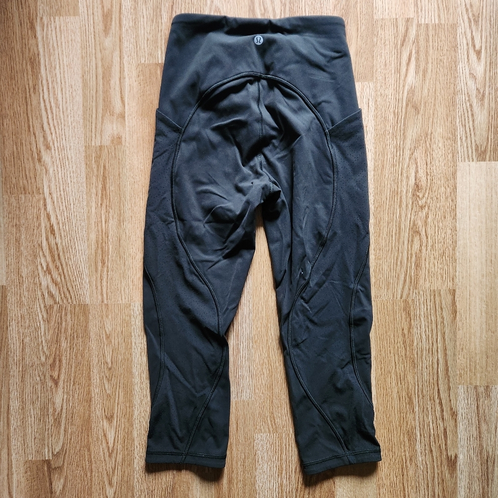 lululemon athletica Black Leggings - Picture 6 of 9